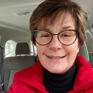 Meet your Posher, Carrie